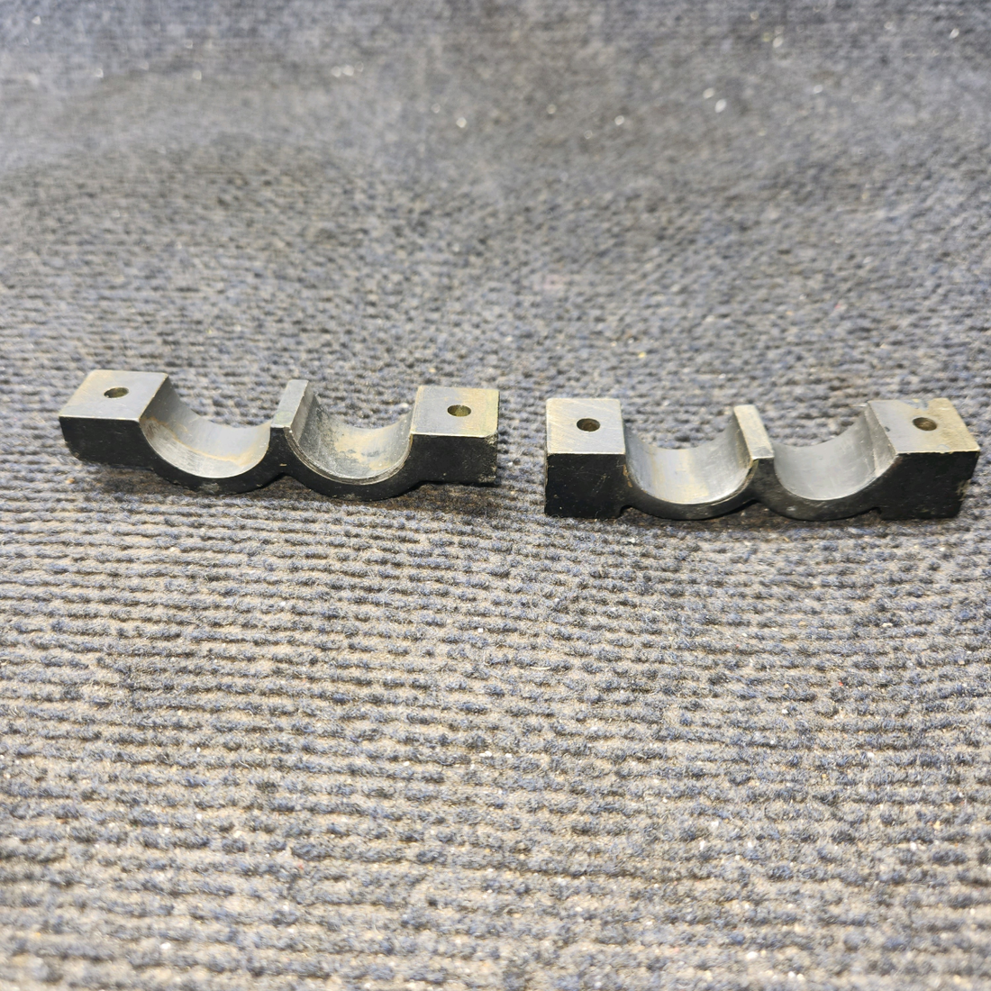 Used aircraft parts for sale, S1675-1 Cessna 182G Inboard/Outboard Bearing Half Assembly Pair