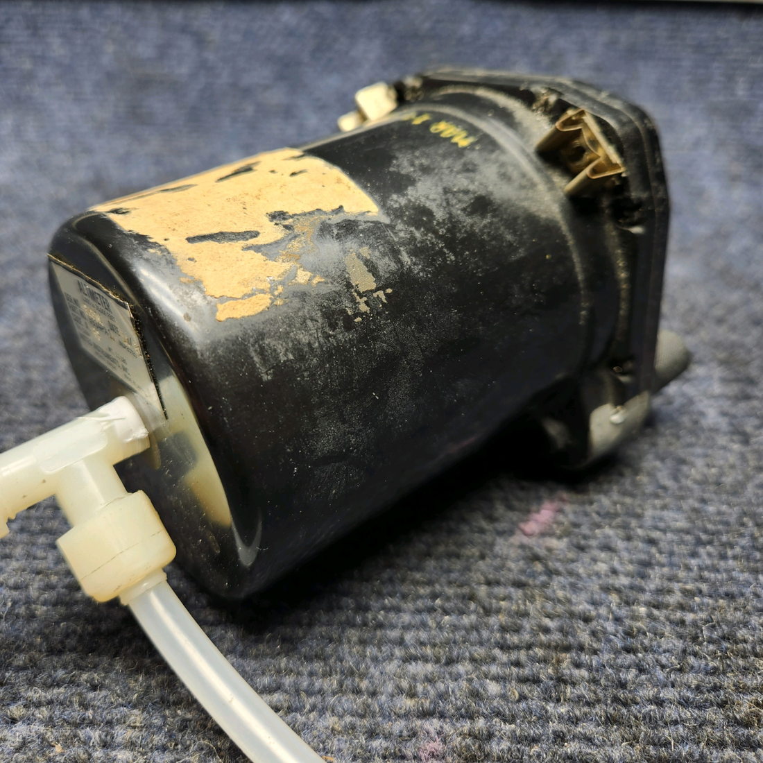 Used aircraft parts for sale, 5934PAD-1 United Instruments Beechcraft A23A Musketeer Custom III ALTIMETER