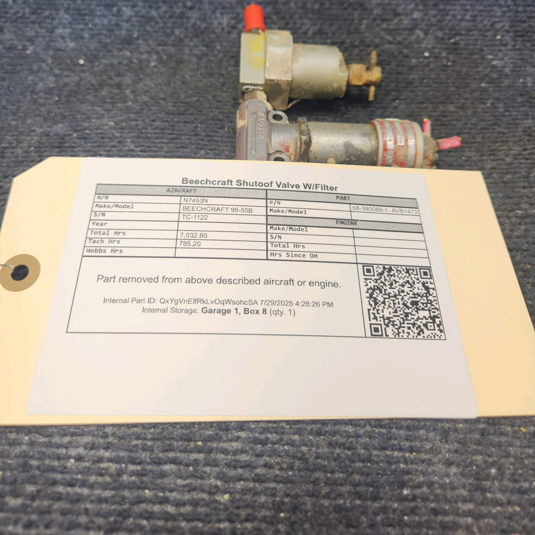 Used aircraft parts for sale, 58-380086-1 BEECHCRAFT 95-55B Shutoff Valve w/ Filter