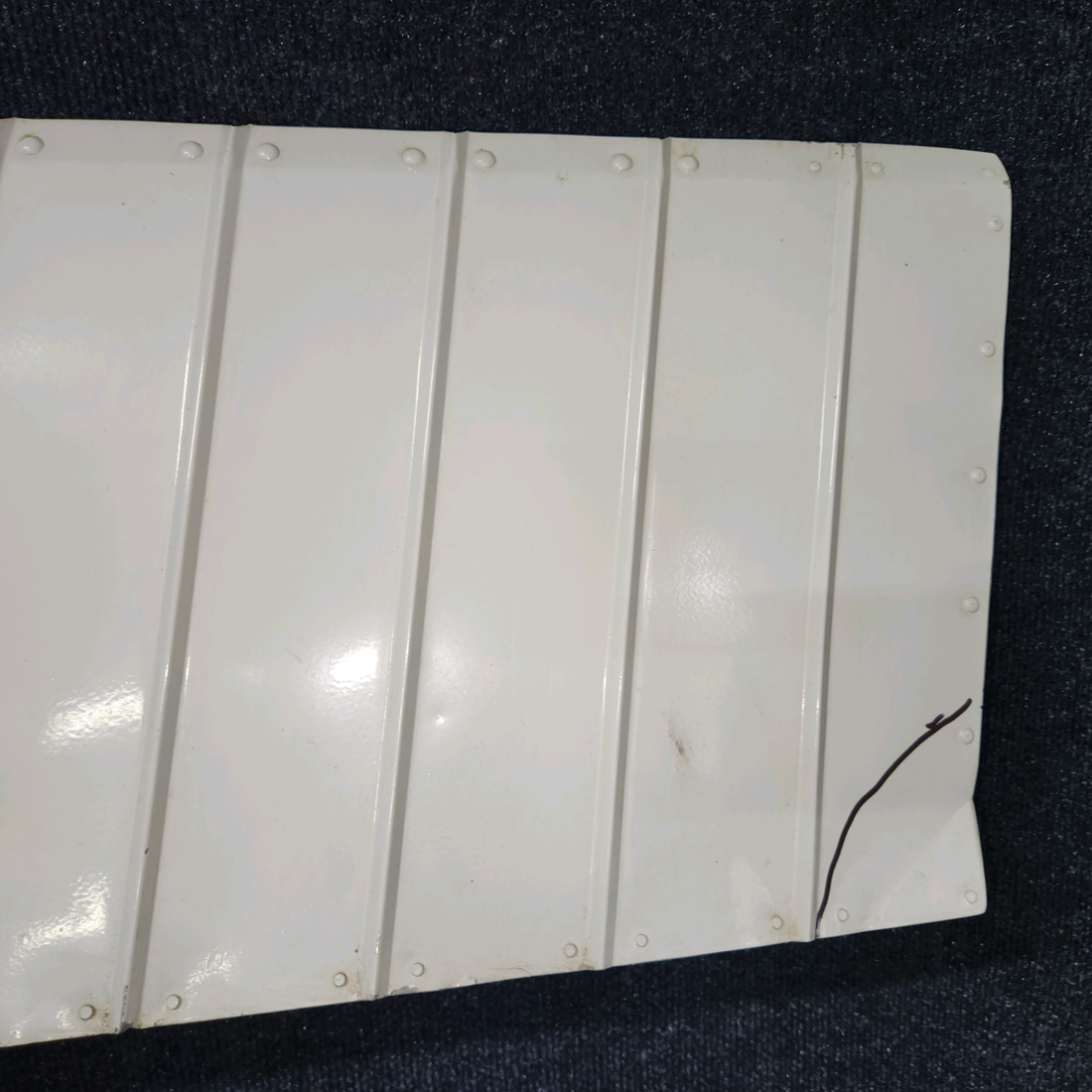 Used aircraft parts for sale, 0523800 cessna 150G Aileron Assembly – LH