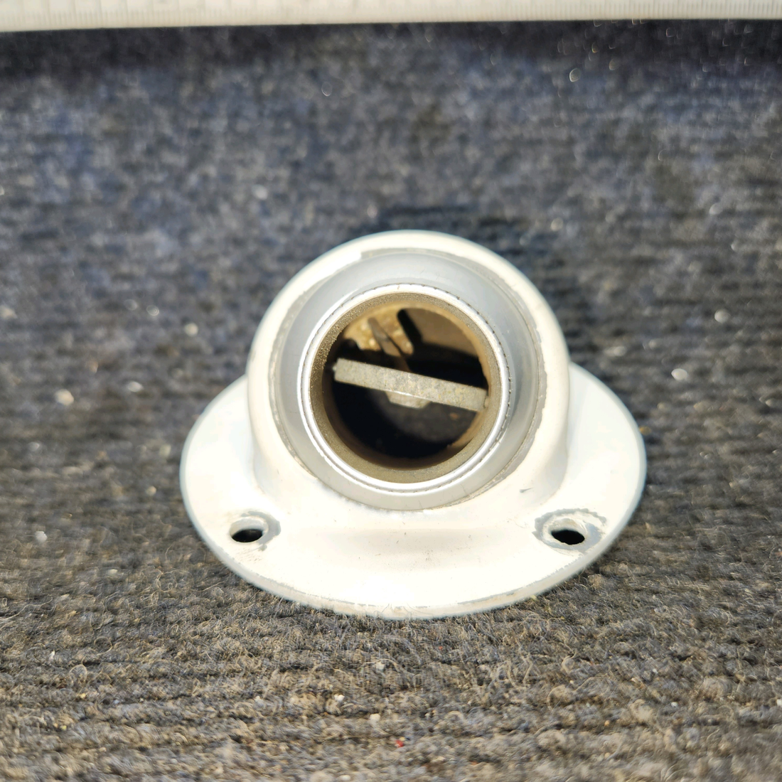 Used aircraft parts for sale, S1646-1 Cessna 172E Cabin Vent Valve
