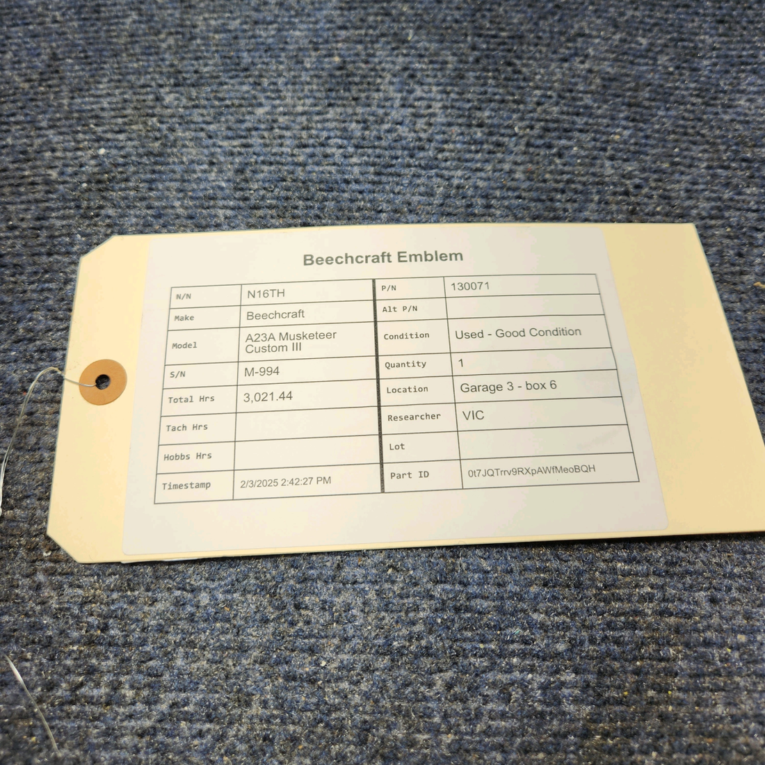 Used aircraft parts for sale, 130071 Beechcraft A23A Musketeer Custom III BEECHCRAFT EMBLEM