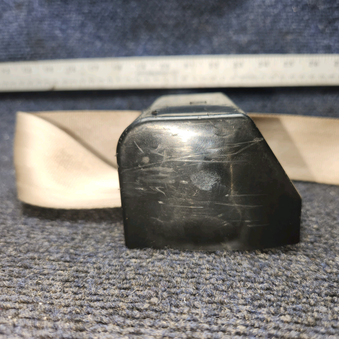 Used aircraft parts for sale, 501580-439 AmSafe BEECHCRAFT 95-55B Seatbelt Shoulder Harness