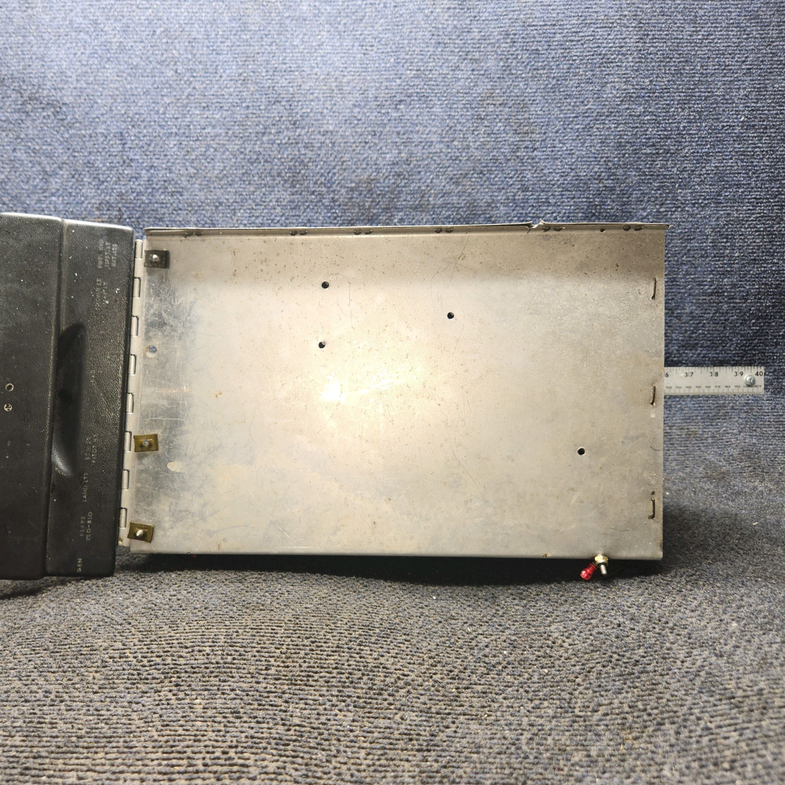 Used aircraft parts for sale, 0413034-200 cessna 150G Glove Box Assembly with Door