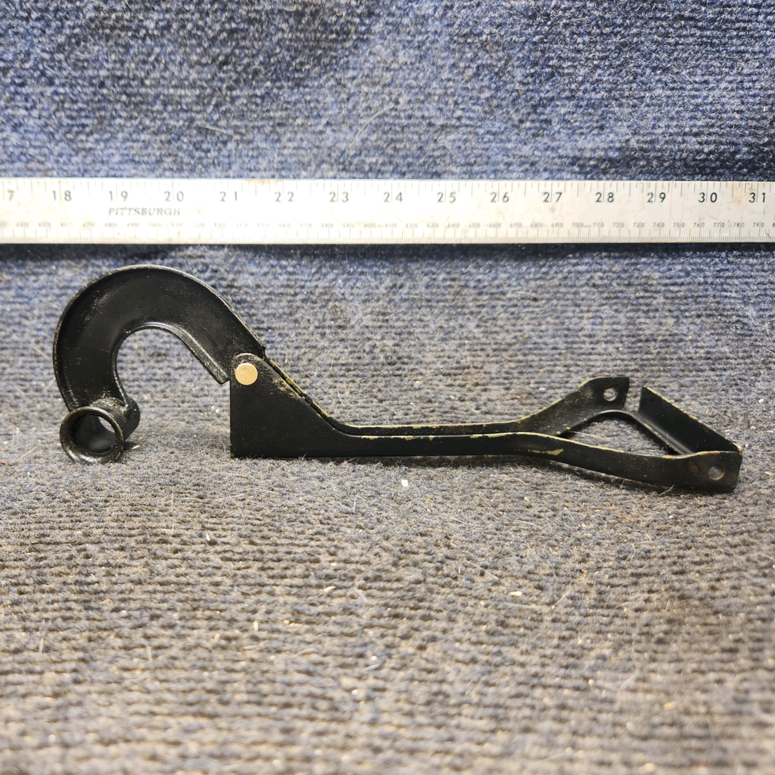 Used aircraft parts for sale, 2260122-1, 0411564-3 cessna 172N Link Assembly with Bellcrank