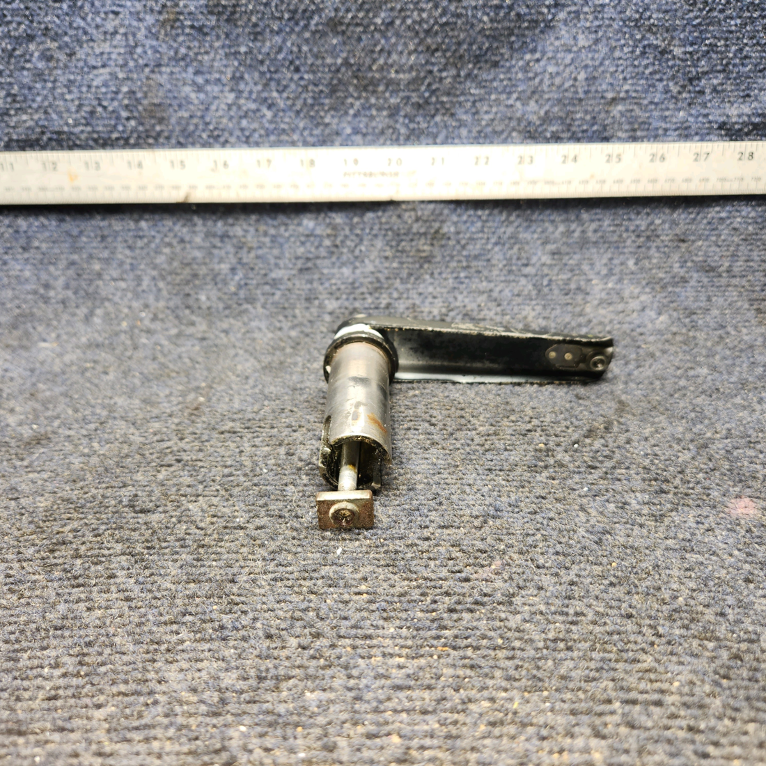 Used aircraft parts for sale, 20846-000 PIPER PA-24-250 Main Gear Bungee Arm Assembly LH