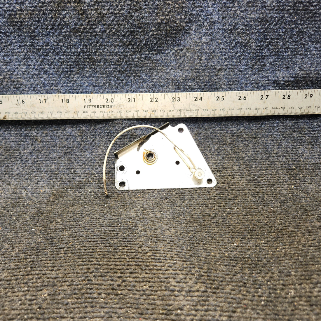 Used aircraft parts for sale, 0713642-1 Cessna 182G Elevator Trim Retainer with Indicator