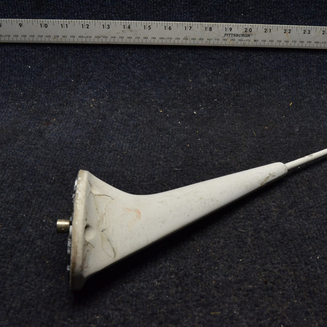 Used aircraft parts for sale, DM and Q18-3 PIPER- CESSNA-BEECH- MOONEY VARIOS ELT ANTENNA DORLE AND MARCOLIN SOLD AS A PAIR.