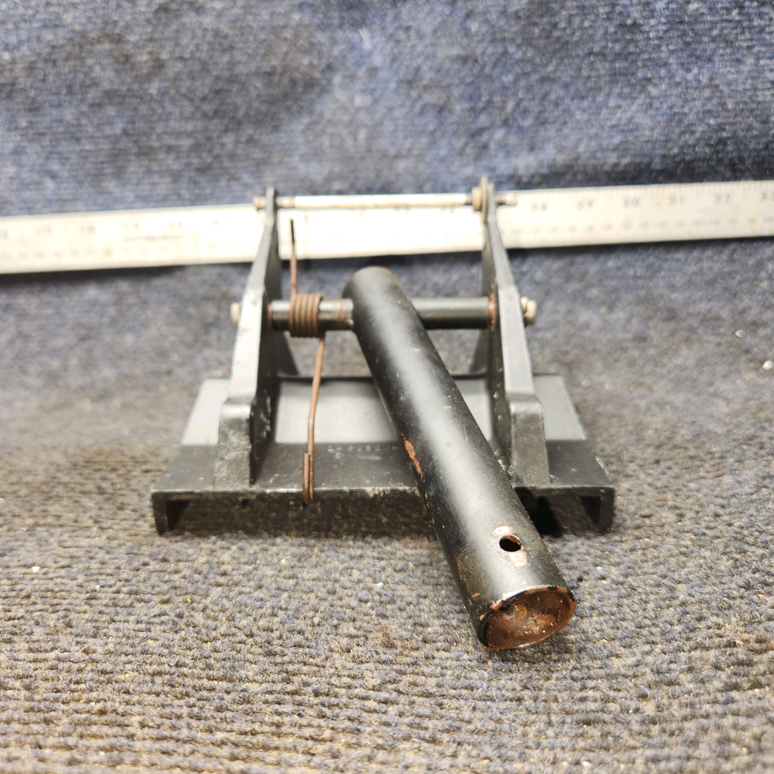 Used aircraft parts for sale, 1460320-1, 0411307, 1460505-1 Cessna 172F Rudder Pedal Spring & Arm