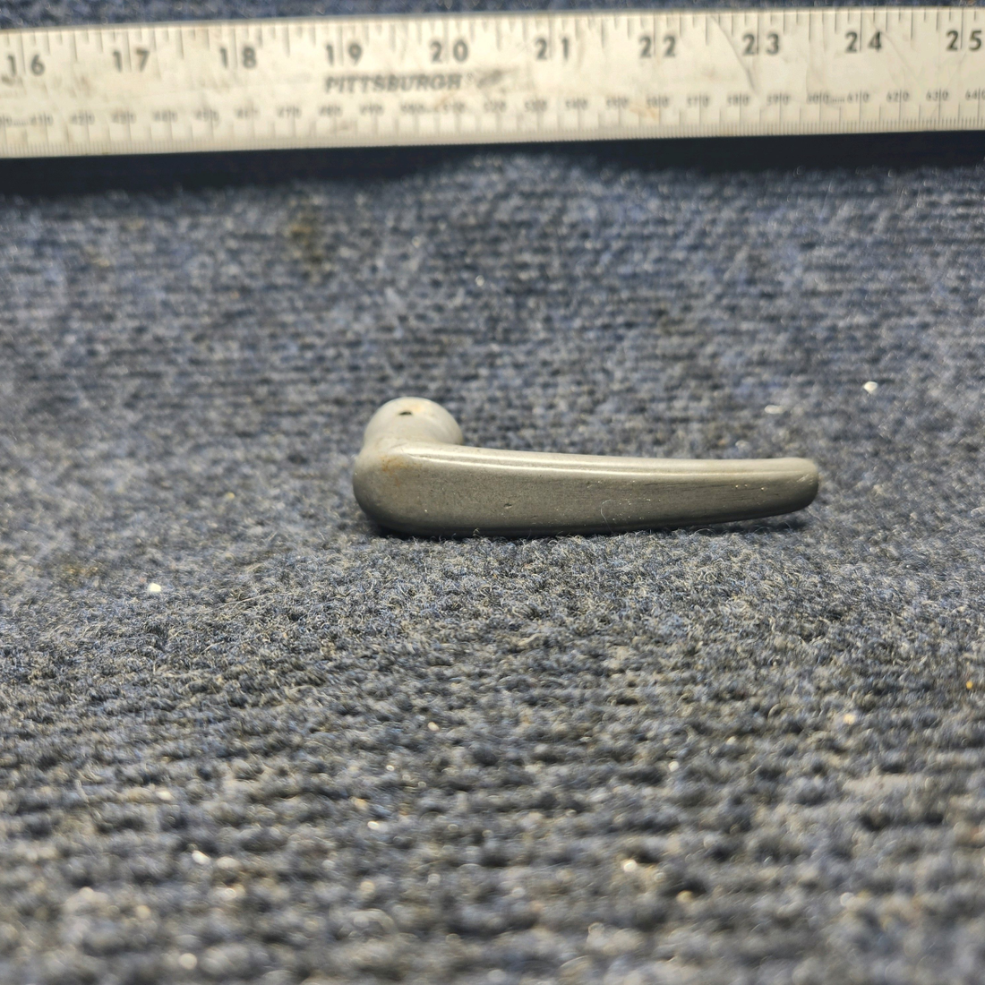 Used aircraft parts for sale, 1040BCH Beechcraft A23A Musketeer Custom III CABIN DOOR LATCH INTERIOR HANDLE