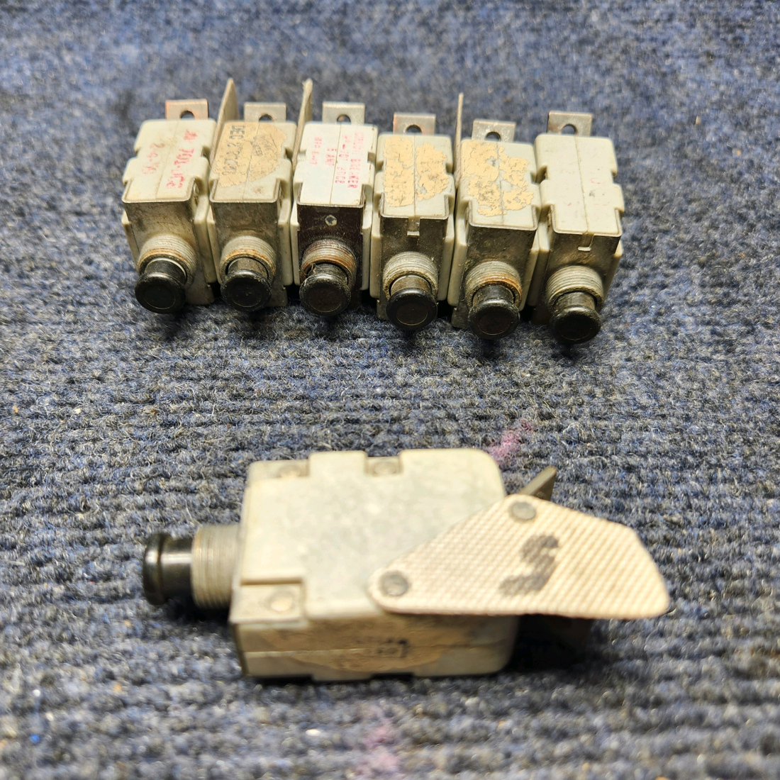 Used aircraft parts for sale, MS25244-5 Mechanical Products CIRCUIT BREAKER 5A "PRICE PER EACH"