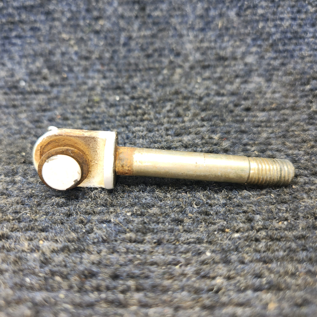 Used aircraft parts for sale, 402-057, 424-204 Piper PA28-161 Door Hinge Pins Set