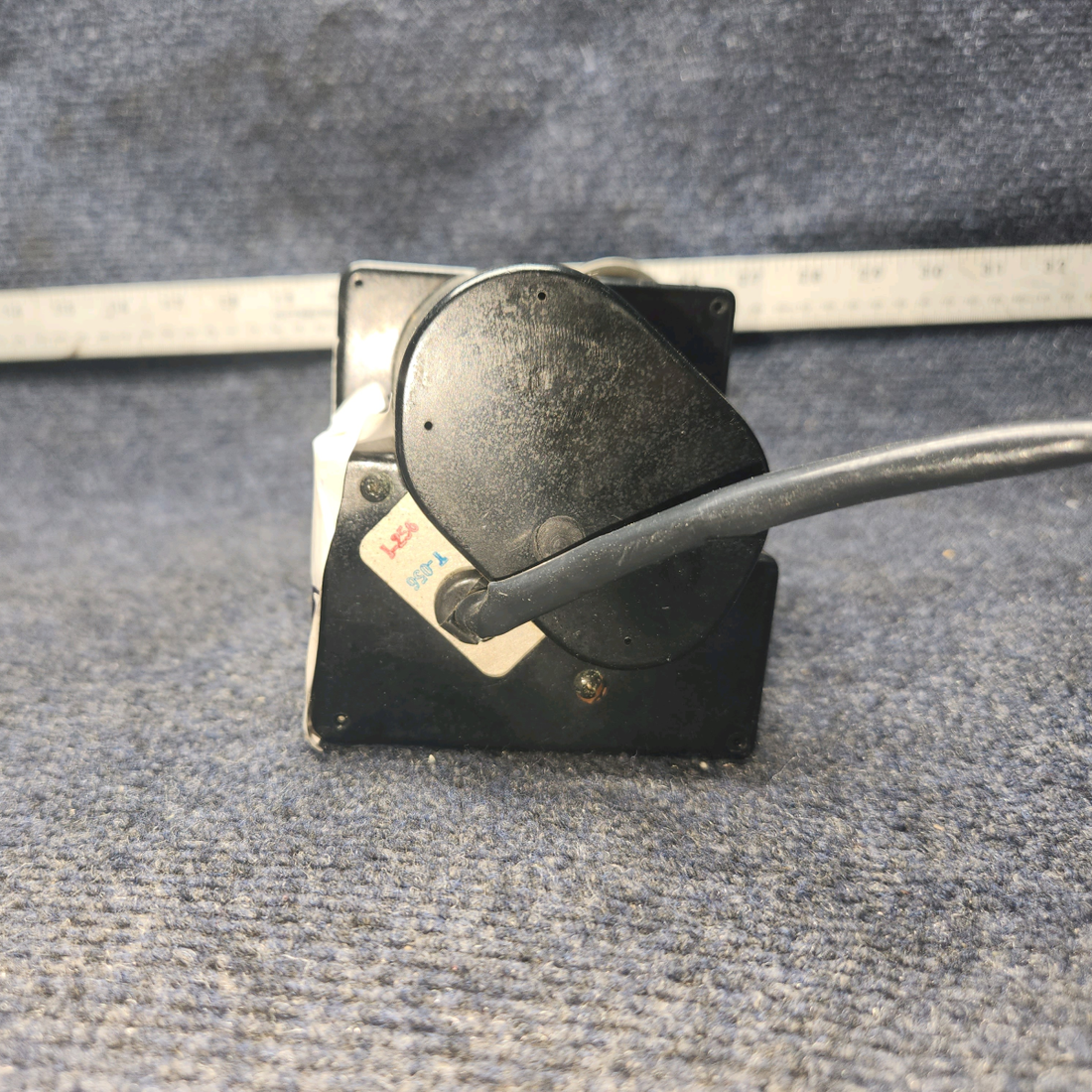 Used aircraft parts for sale, 065-0052-07 Cessna 172RG KAP 150  Trim  Servo (28 VOLTS)