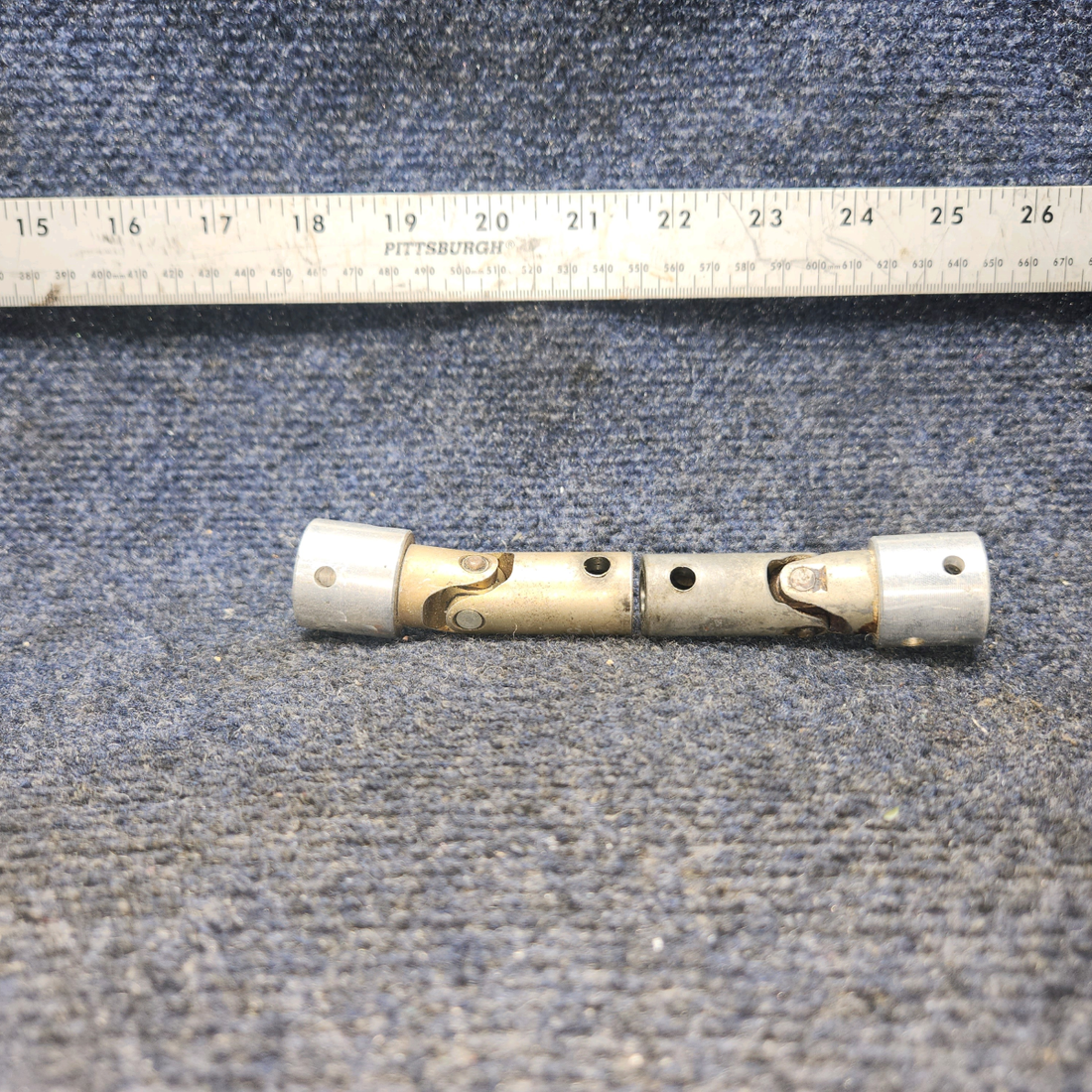 Used aircraft parts for sale, 62834-002 Piper PA28RT-200 Universal Joint  for Control Column - Price per unit