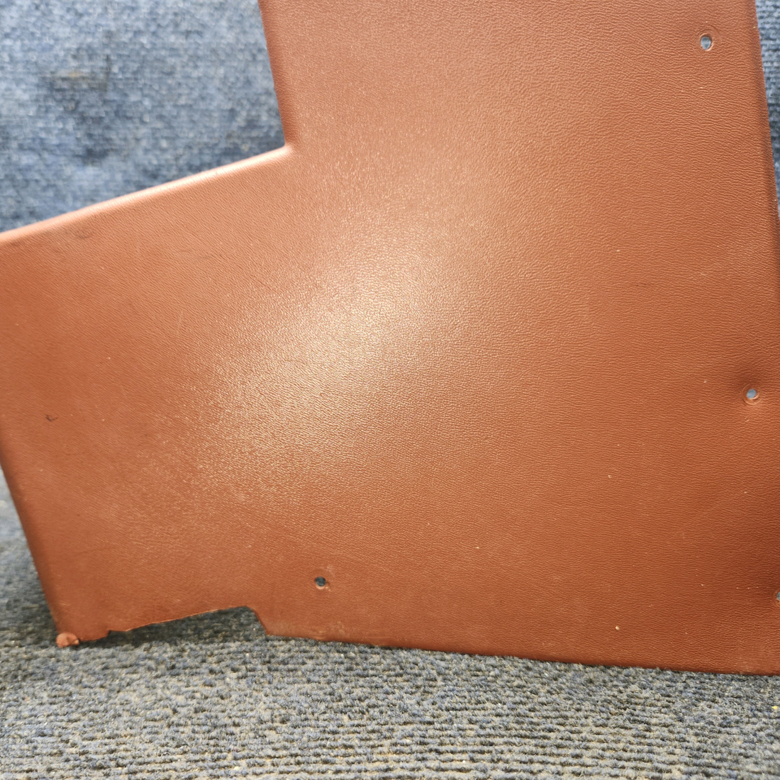 Used aircraft parts for sale, 0500233-1 Cessna 172F Center Console Cover Assembly