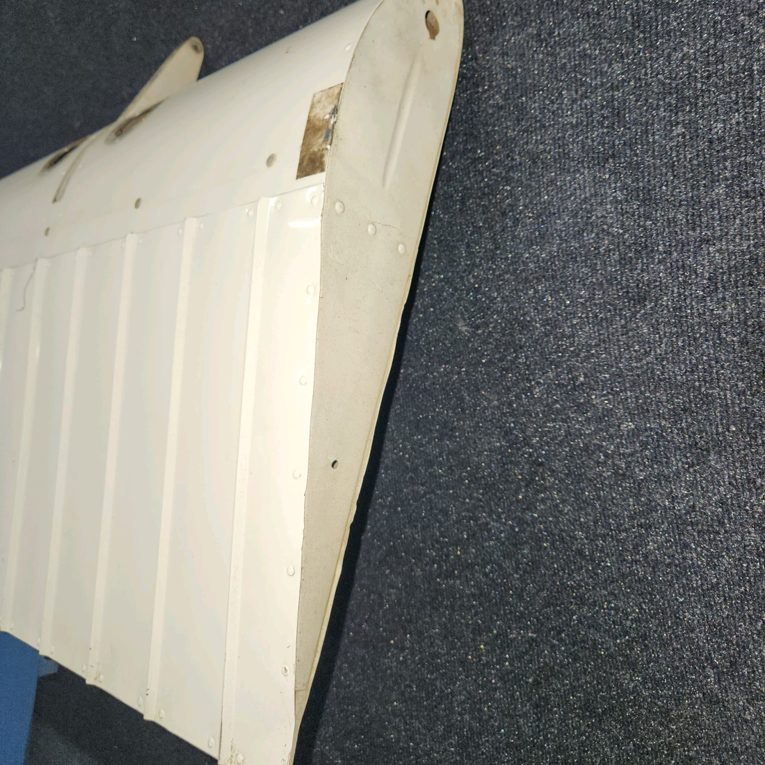 Used aircraft parts for sale, 0426901-16 cessna 150G Flap Assembly – RH