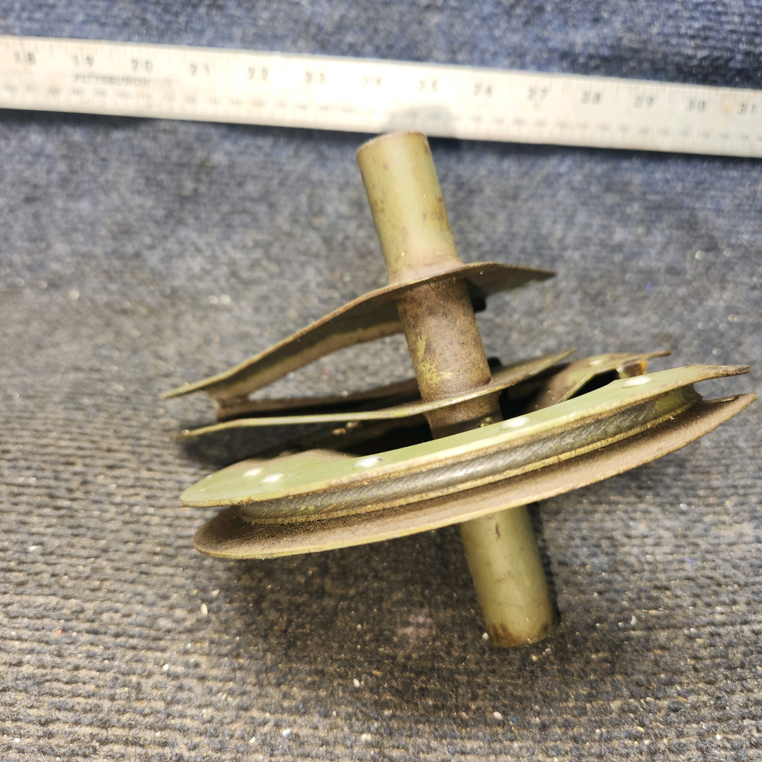 Used aircraft parts for sale, 0760612-1 Cessna 182G Drive Pulley Assembly