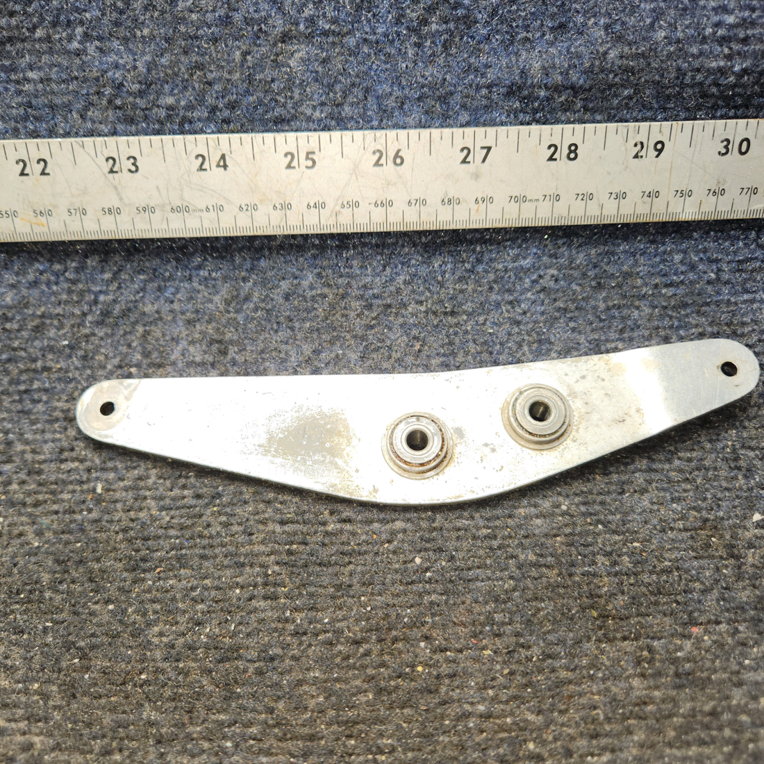 Used aircraft parts for sale, 0513200-1 Cessna 172E Elevator Bellcrank Fwd