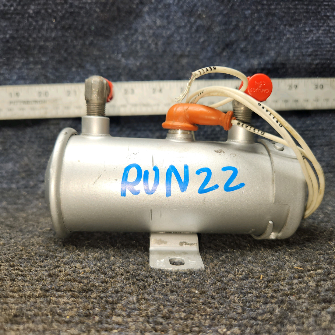 Used aircraft parts for sale, 480-500 Bendix Electronic Fuel Pump 24V