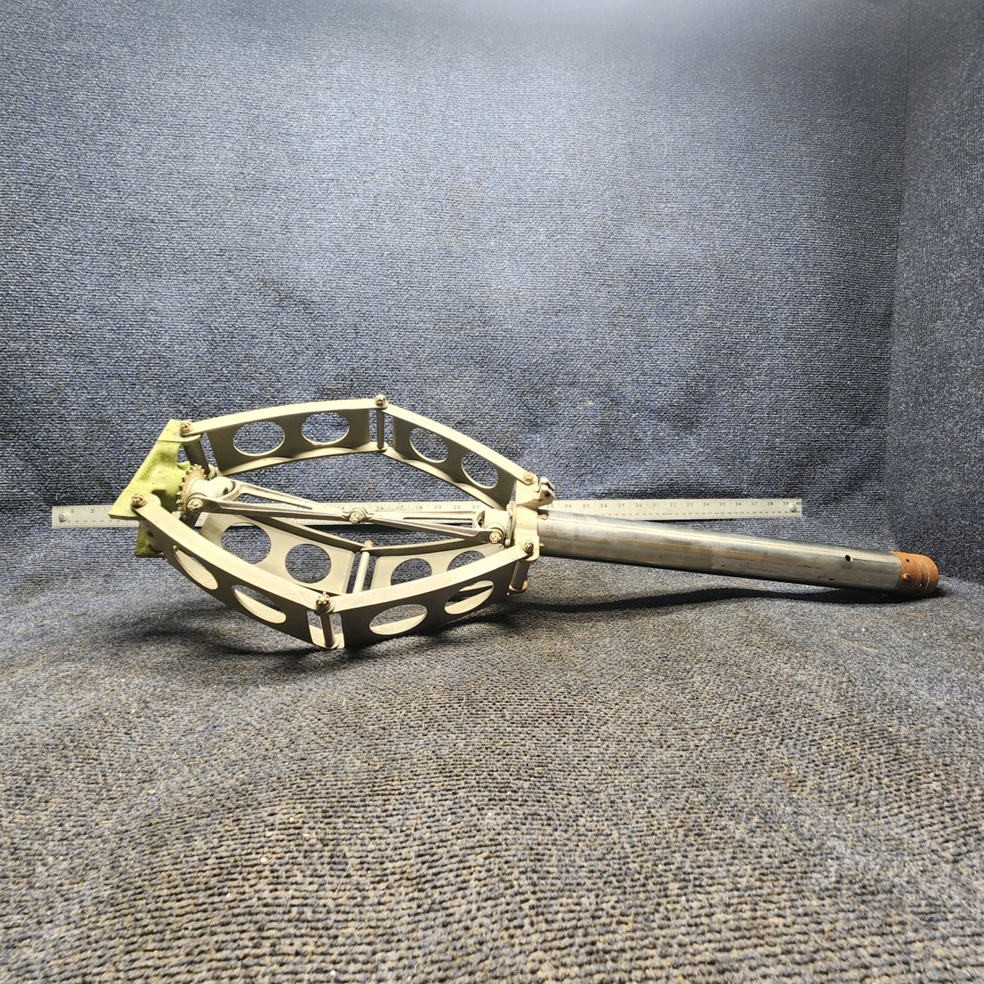 Used aircraft parts for sale, 96-524017-601 BEECHCRAFT 95-55B Control Column Assy