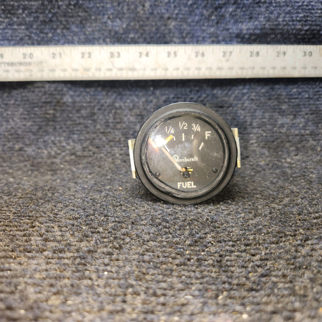Used aircraft parts for sale, 95-380018 Beechcraft Beechcraft 95-B55 Fuel Quantity Indicator