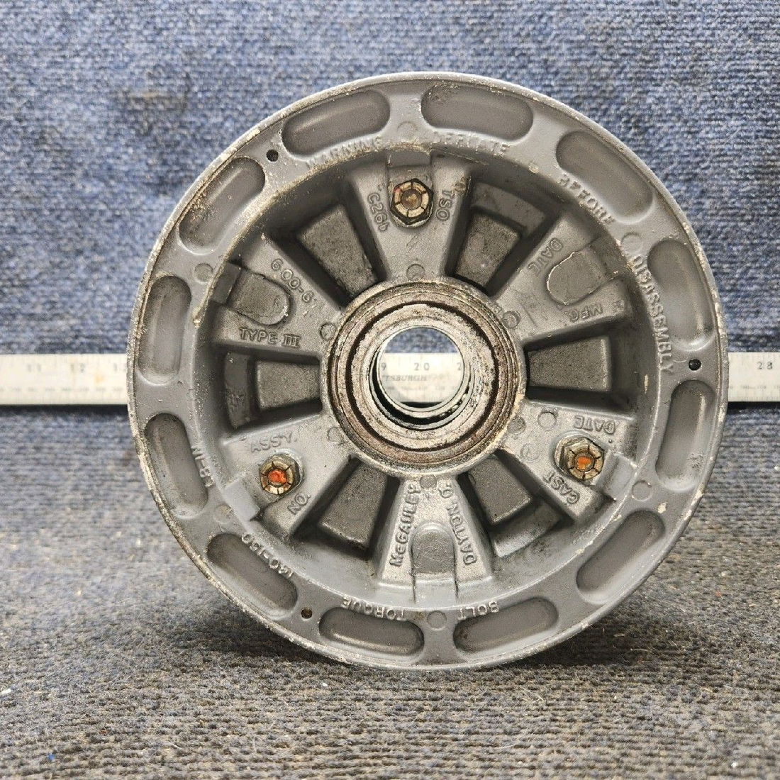 Used aircraft parts for sale, D-30625 McCauley piper PA-28-181 6.00-6 Nose Wheel Assembly