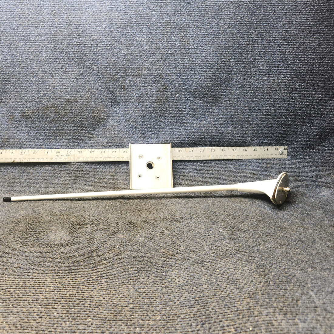 Used aircraft parts for sale, 430-0035-00 Morrow A-16 Cessna 172F Loran C Antenna