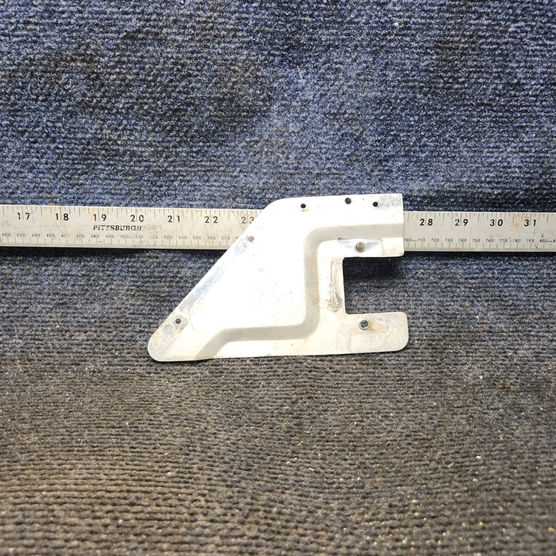 Used aircraft parts for sale, 0413388-4 cessna 150G Handle Plate Assembly – RH