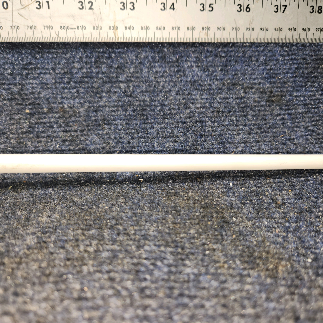 Used aircraft parts for sale, CI-121 Comant Industries Inc Beechcraft C23 SUNDOWNER VHF Communication Antenna