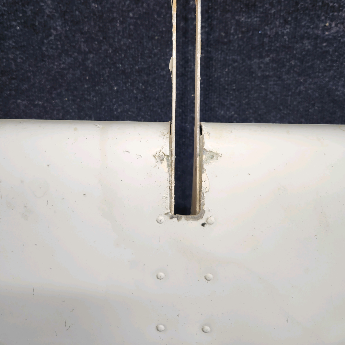 Used aircraft parts for sale, 0523901-38 Cessna 172F Flap Assy - RH