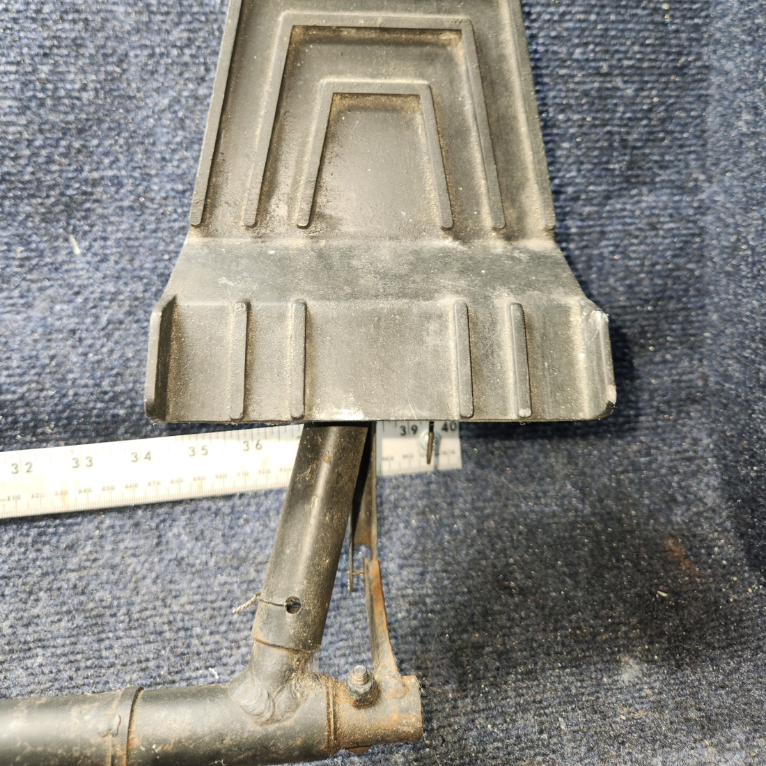 Used aircraft parts for sale, 0760678-1, 0760678-2, Cessna C182P ARM Assy Rudder Bar RH W/ Pedal