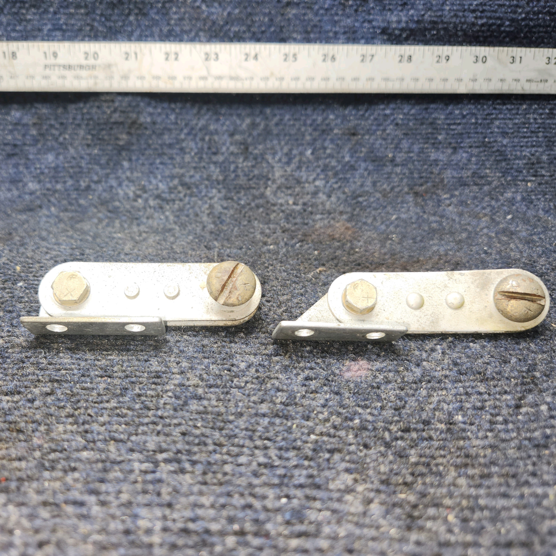 Used aircraft parts for sale, 0515035-1 Cessna C172RG Link Assy Seat Belt  - Price Per Each