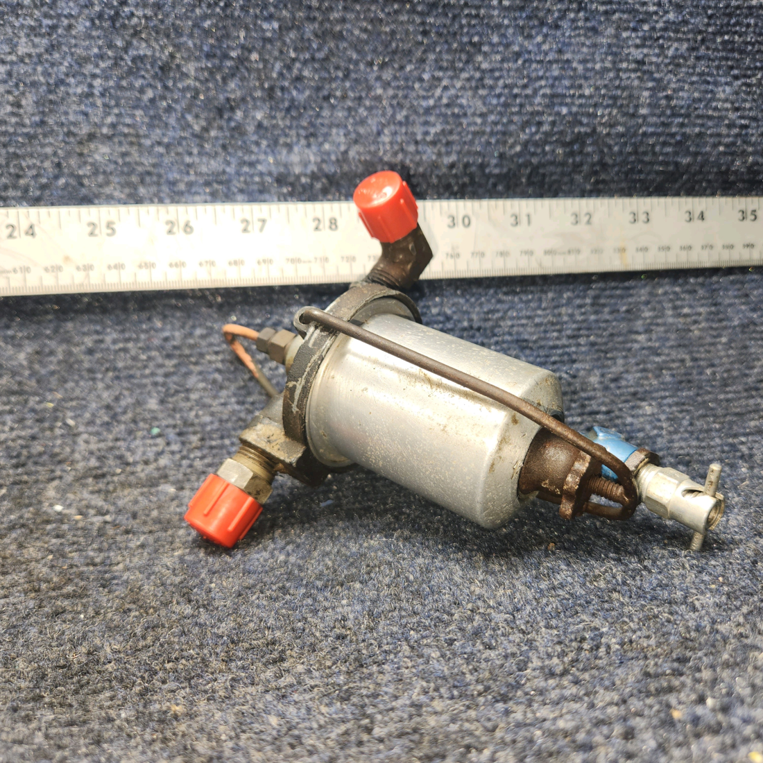 Used aircraft parts for sale, 63839-003 Piper PA28-140 Fuel Gascolator Assy. / Strainer