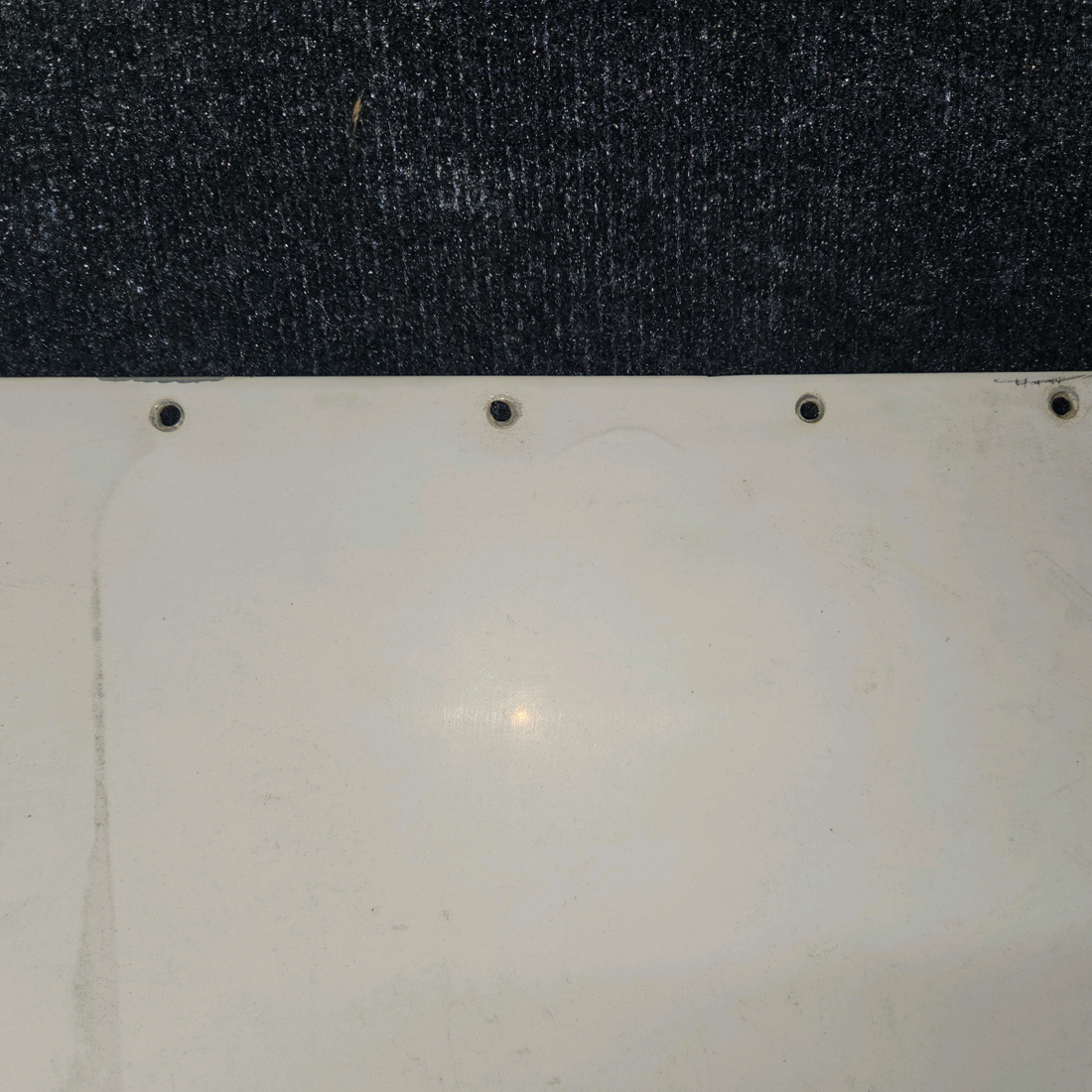 Used aircraft parts for sale, 0523521-26 cessna 172N Fuel Tank Well Cover Assembly – RH