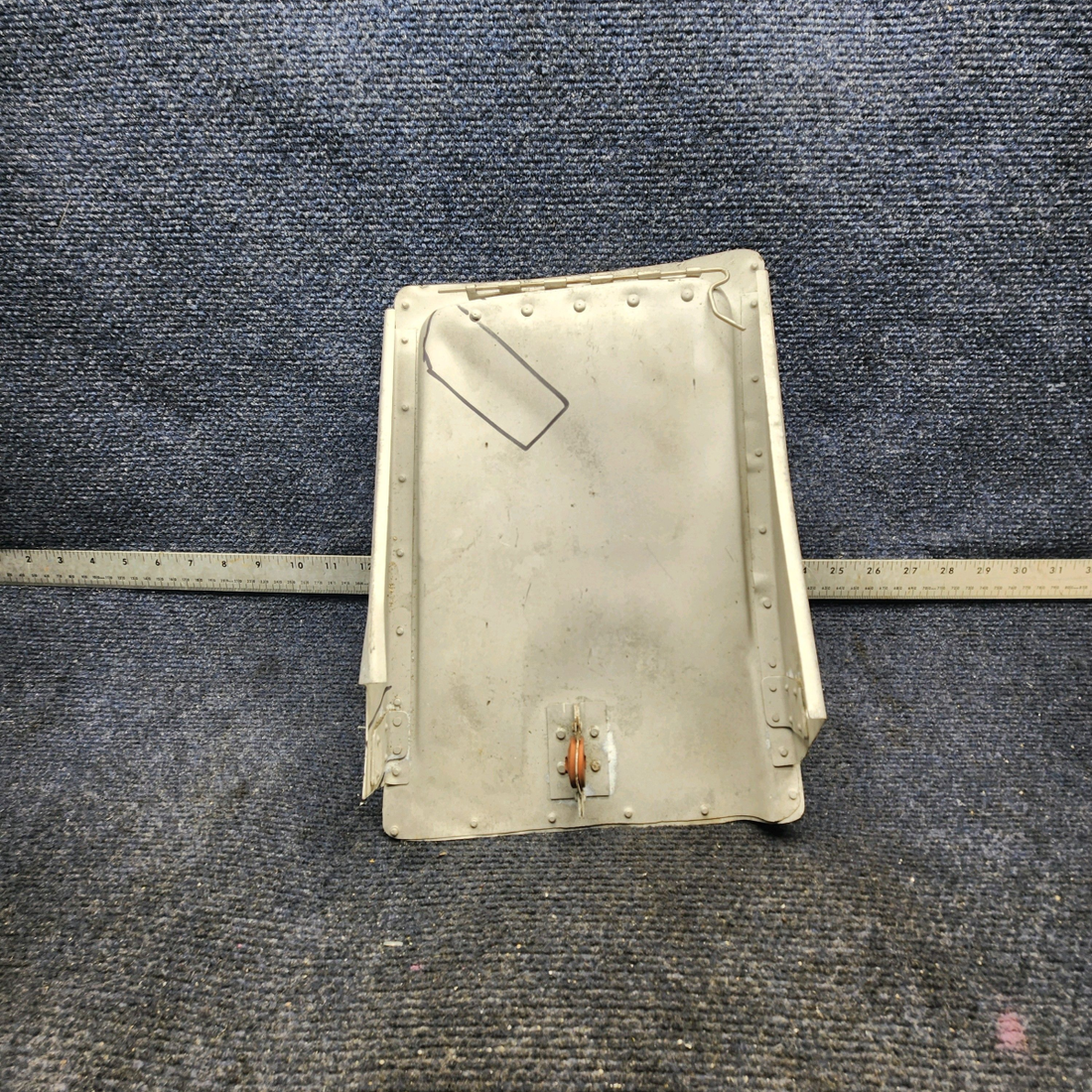 Used aircraft parts for sale, 0752609-204 Cessna C182Q COWL FLAP LH "SEE PHOTOS FOR DETAILS"