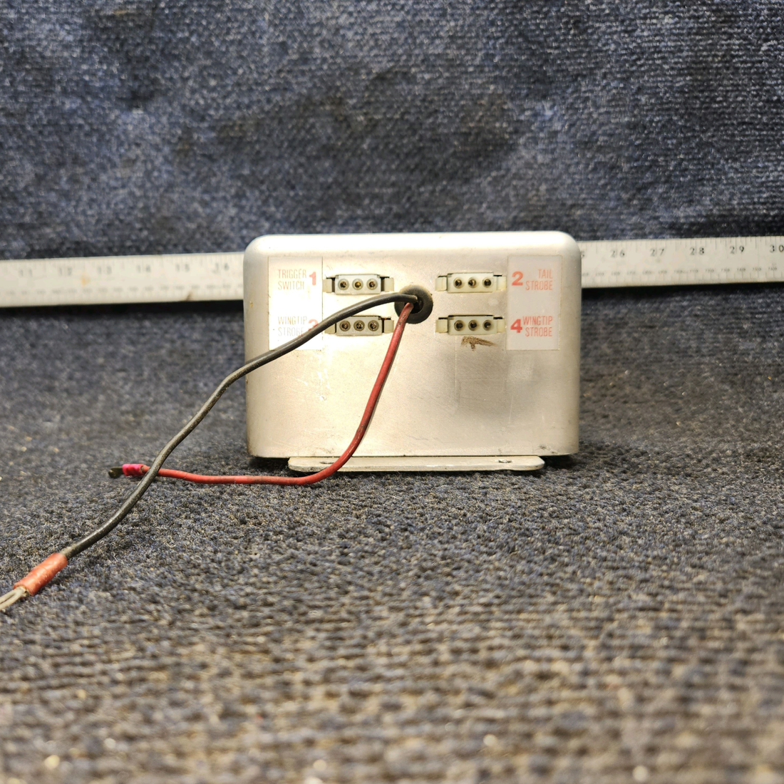 Used aircraft parts for sale, HD,T3 Whelen Strobe Power Supply (14V)