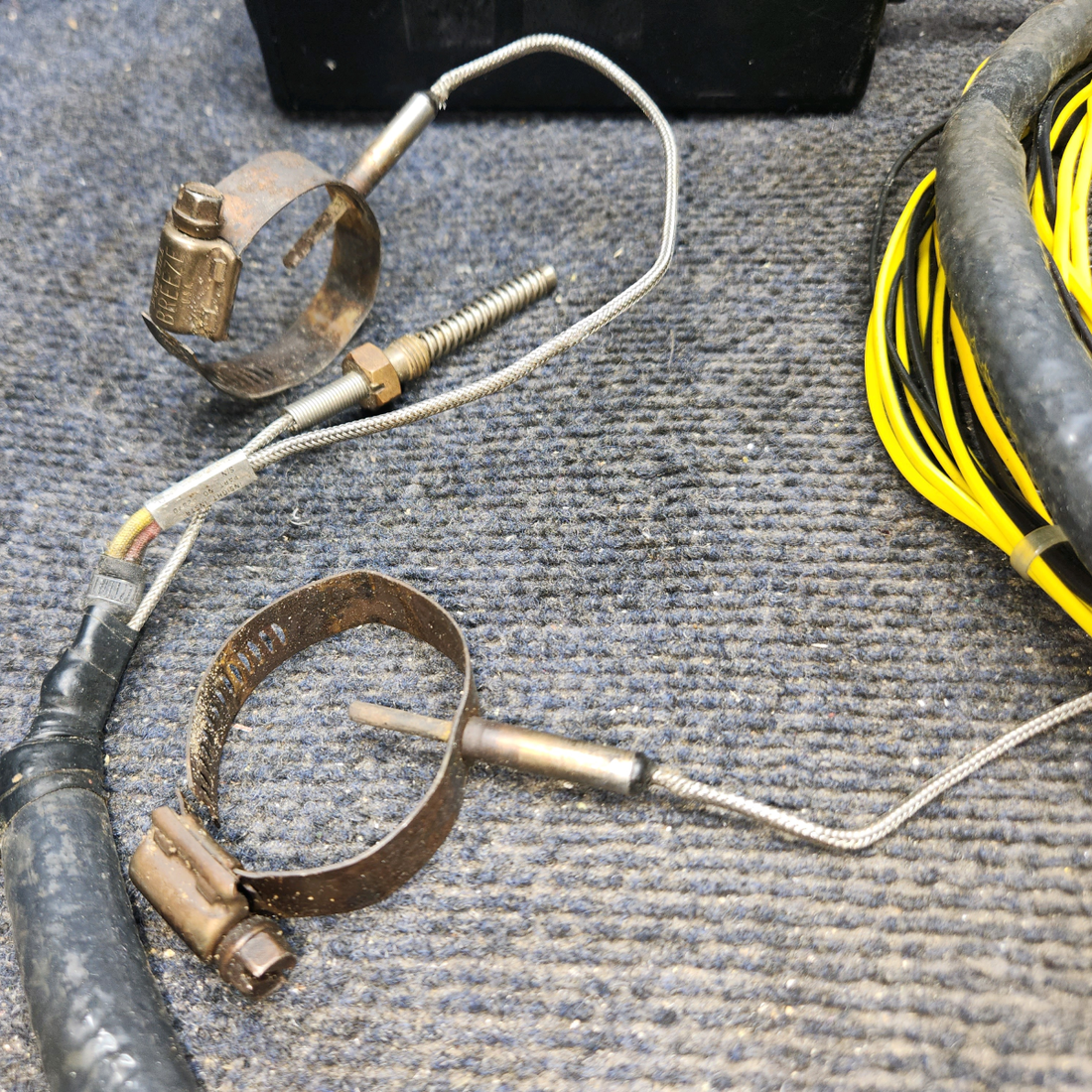 Used aircraft parts for sale, GEM-602-EGT-CHT Insight GEM 602 Beechcraft F35 Graphic Engine Monitor With CHT, EGT With Probes