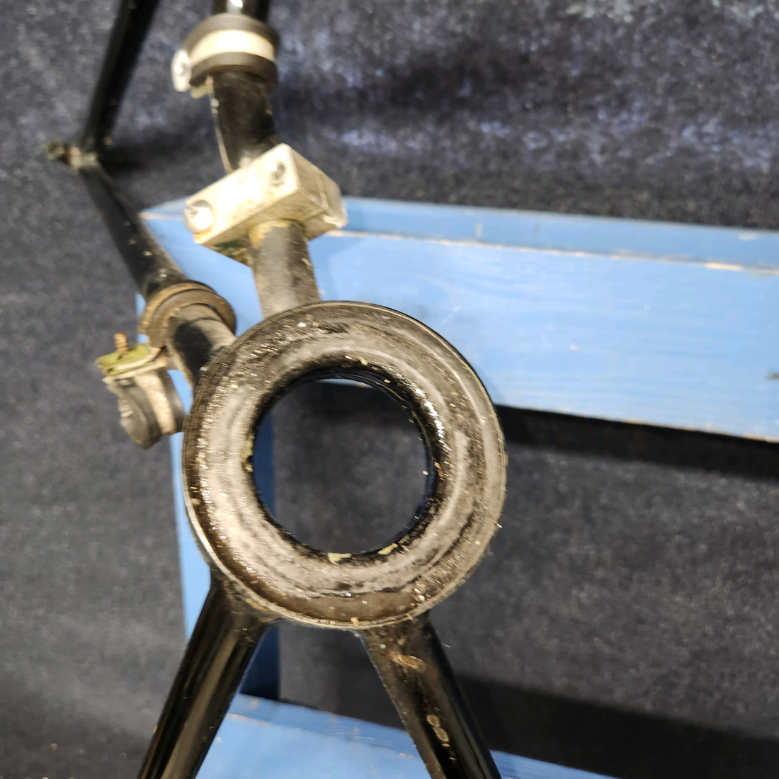 Used aircraft parts for sale, 0551023-1 cessna 172N Engine Mount