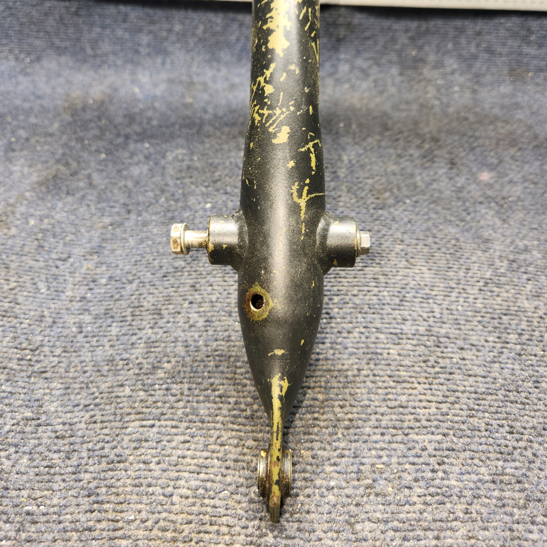 Used aircraft parts for sale, 2460033-1 Cessna 172RG WHEEL ASSY- YOKE STEERING
