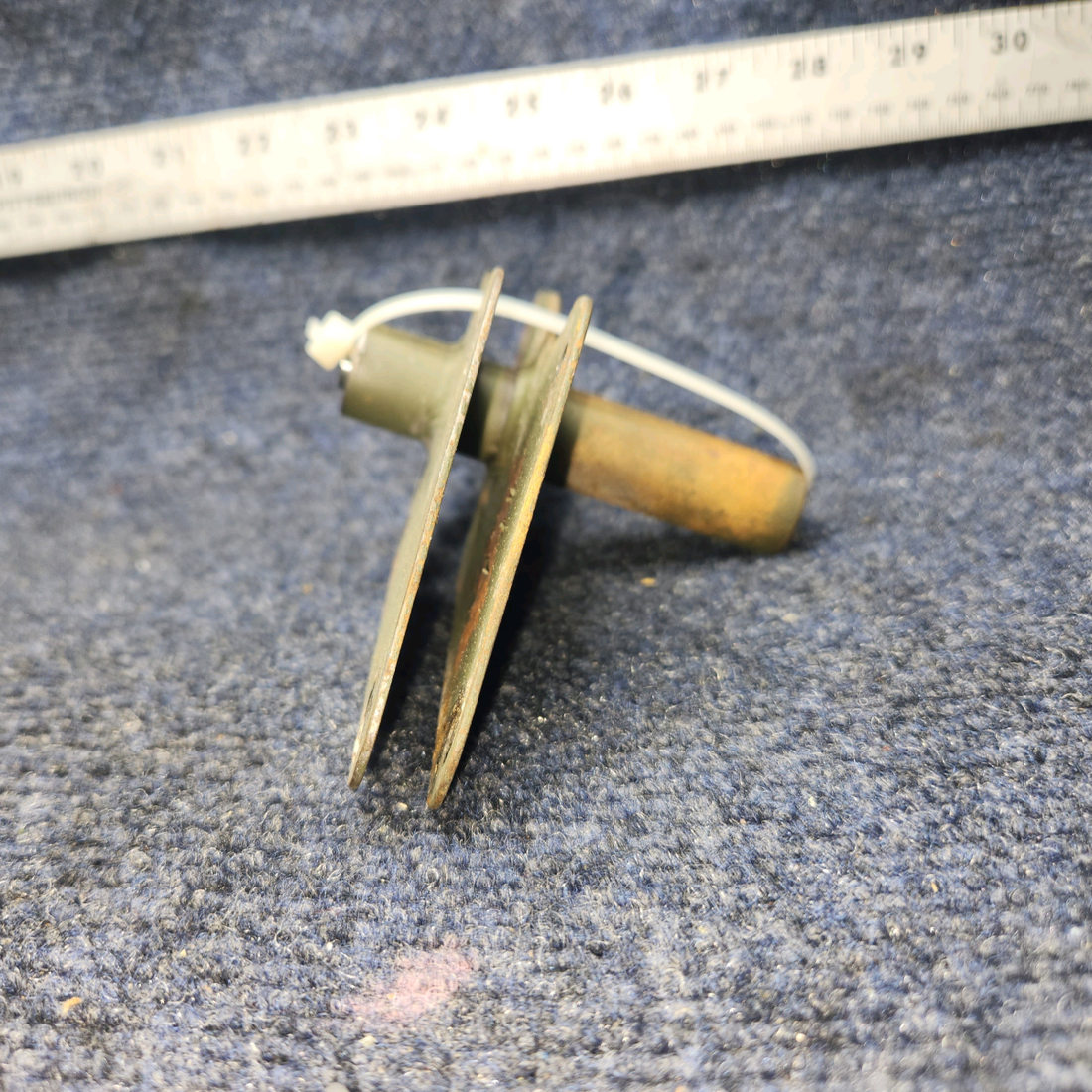 Used aircraft parts for sale, 0523223-1 Cessna C-150J Aileron Bellcrank Assembly  RH