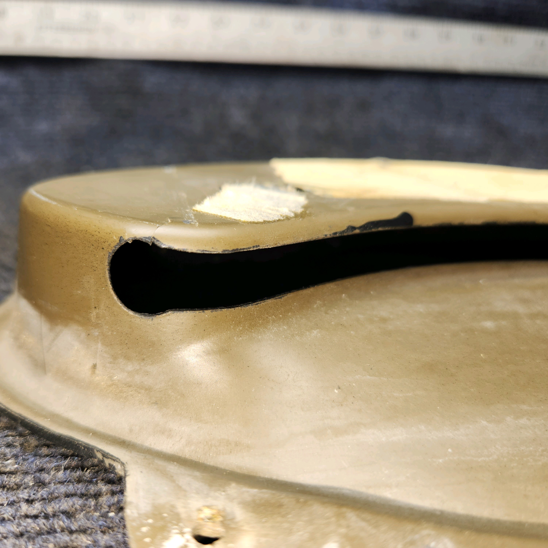 Used aircraft parts for sale, 79542-05 Piper PA32RT-300 Door Latch Pan