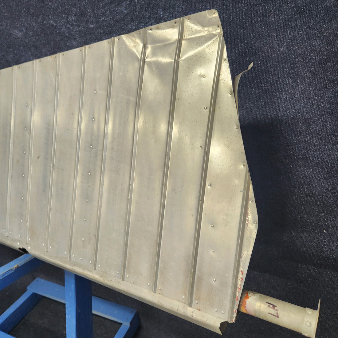Used aircraft parts for sale, 07346001-1 Cessna  [part_model] Texas Several LEFT ELEVATOR ASSEMBLY CORE FOR PARTS ONLY-NO RETUNS
