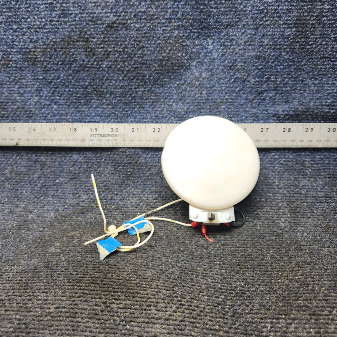 Used aircraft parts for sale, 66632-000 PIPER PA28-140 Reflector Dome Light Assy (14 Volts)