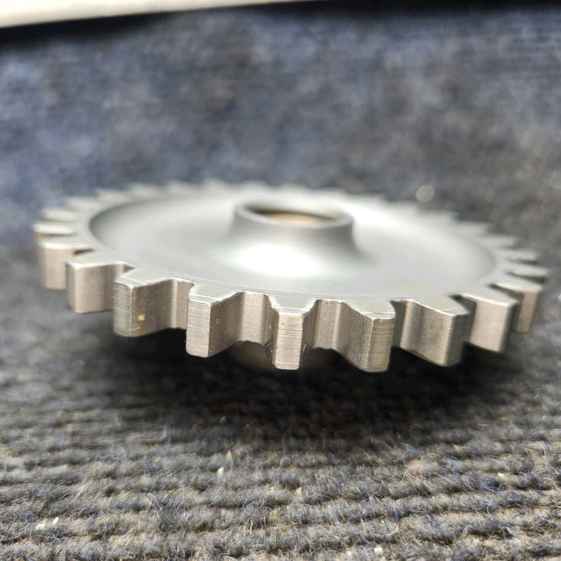 Used aircraft parts for sale, 74996 Lycoming O-320-E2A CESSNA 172K Crankshaft Ideler Gear Assy With 8130-3
