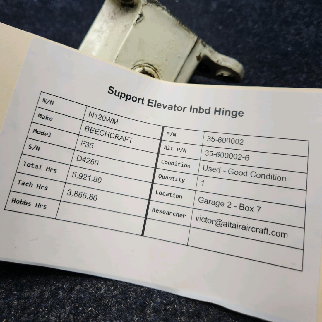 Used aircraft parts for sale, 35-600002 BEECHCRAFT F35 SUPPORT ELEVATOR INBD HINGE