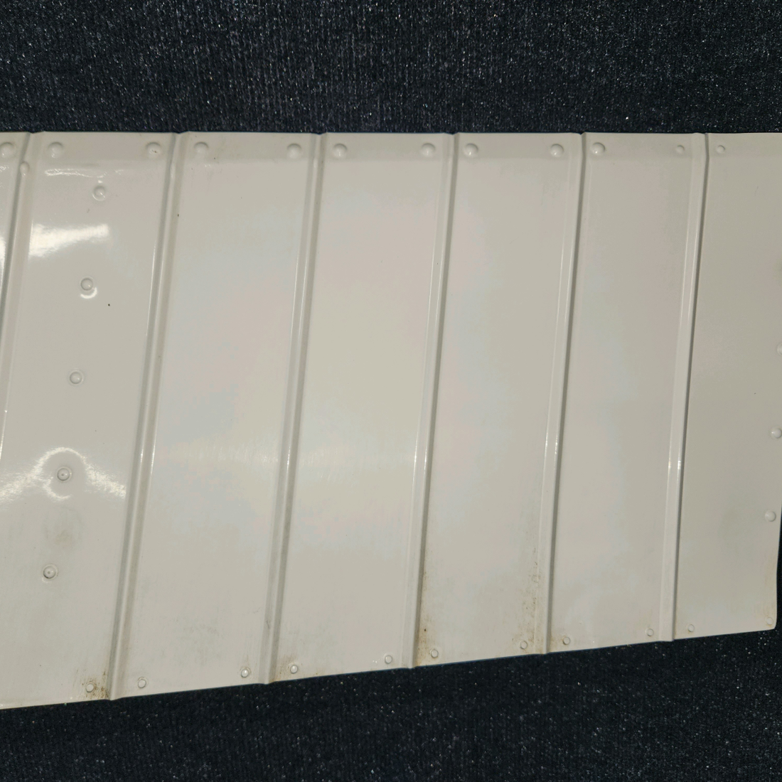Used aircraft parts for sale, 0523800 cessna 150G Aileron Assembly – LH