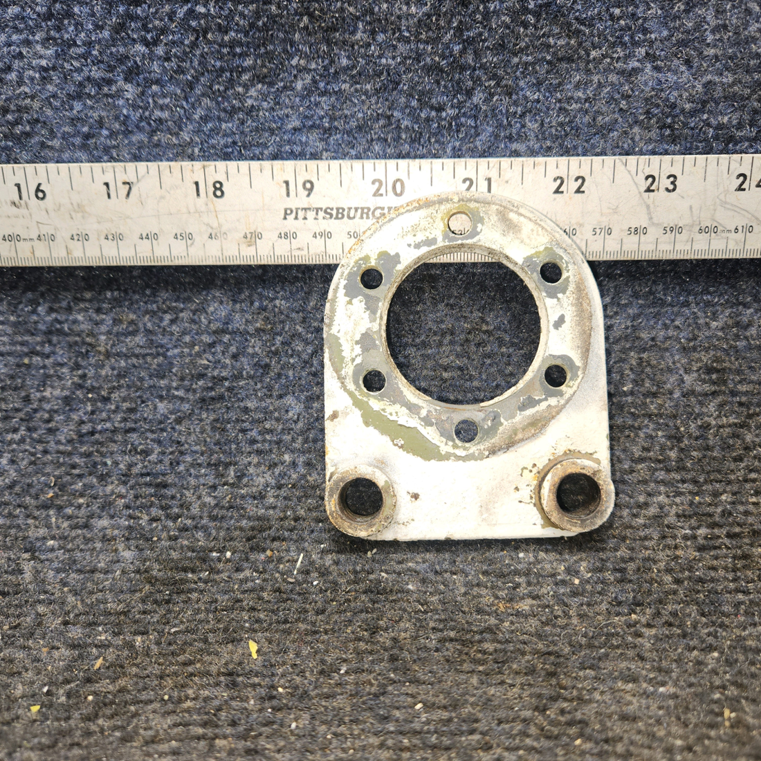 Used aircraft parts for sale, 756-818 Piper PA28-140 Torque Plate Assembly