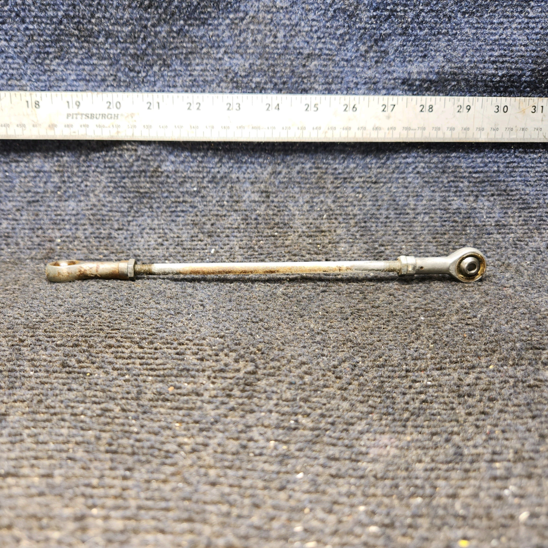 Used aircraft parts for sale, 0523537-2 Cessna 172E Push-Pull Flap Rod