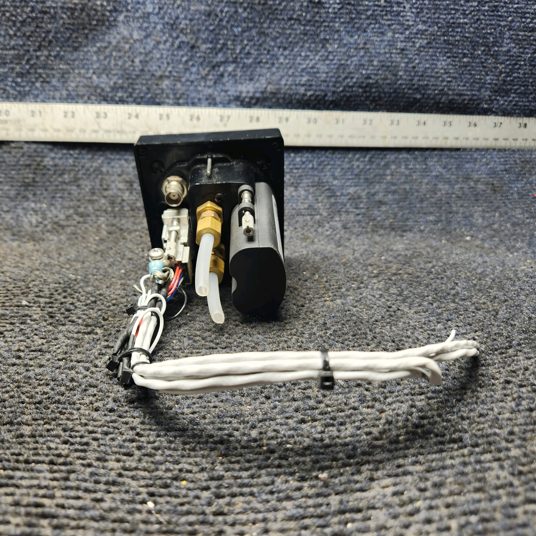 Used aircraft parts for sale, 011-03809-00 Garmin G5 Cessna 172E DG HSI With Back-up Battery GAD-29B Avionics Adapter