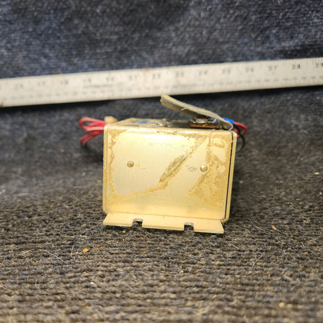 Used aircraft parts for sale, 41260-0000 ARC cessna 172N Line Filter